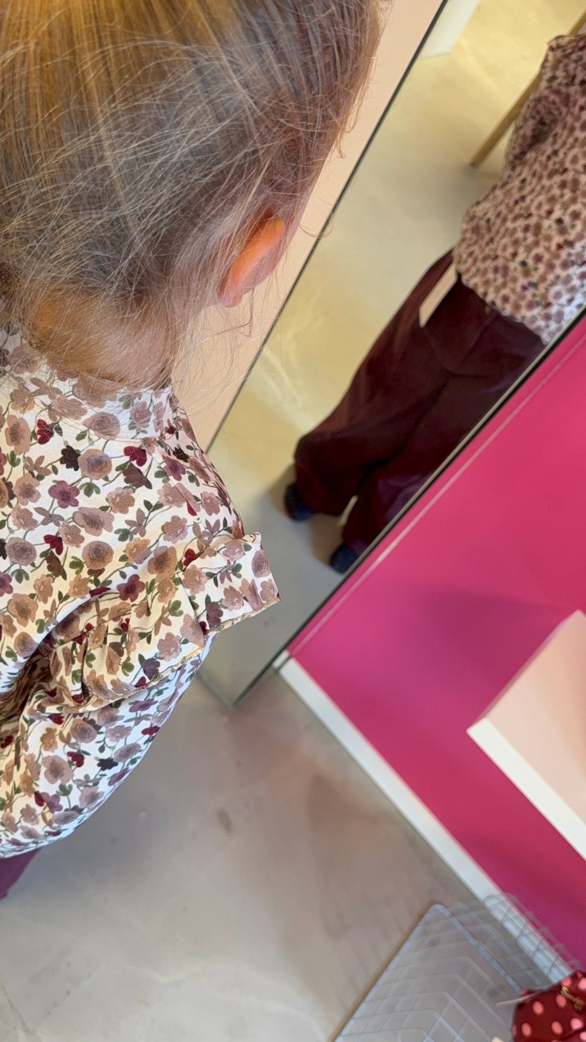 Meisjes Blouse met Bloemenprint & Ruches – Burgundy