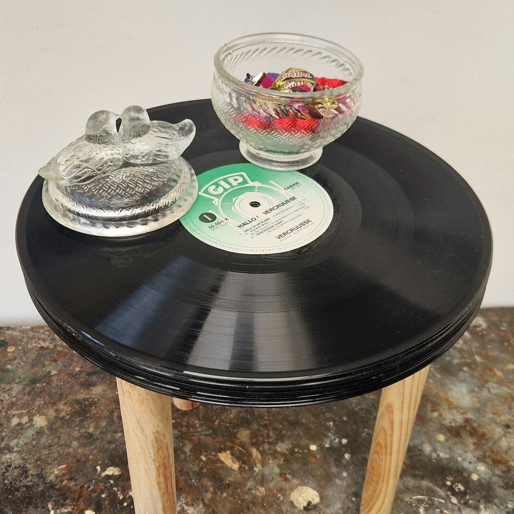 Handgemaakte LP Bijzettafel | Origineel label | Houten Poten