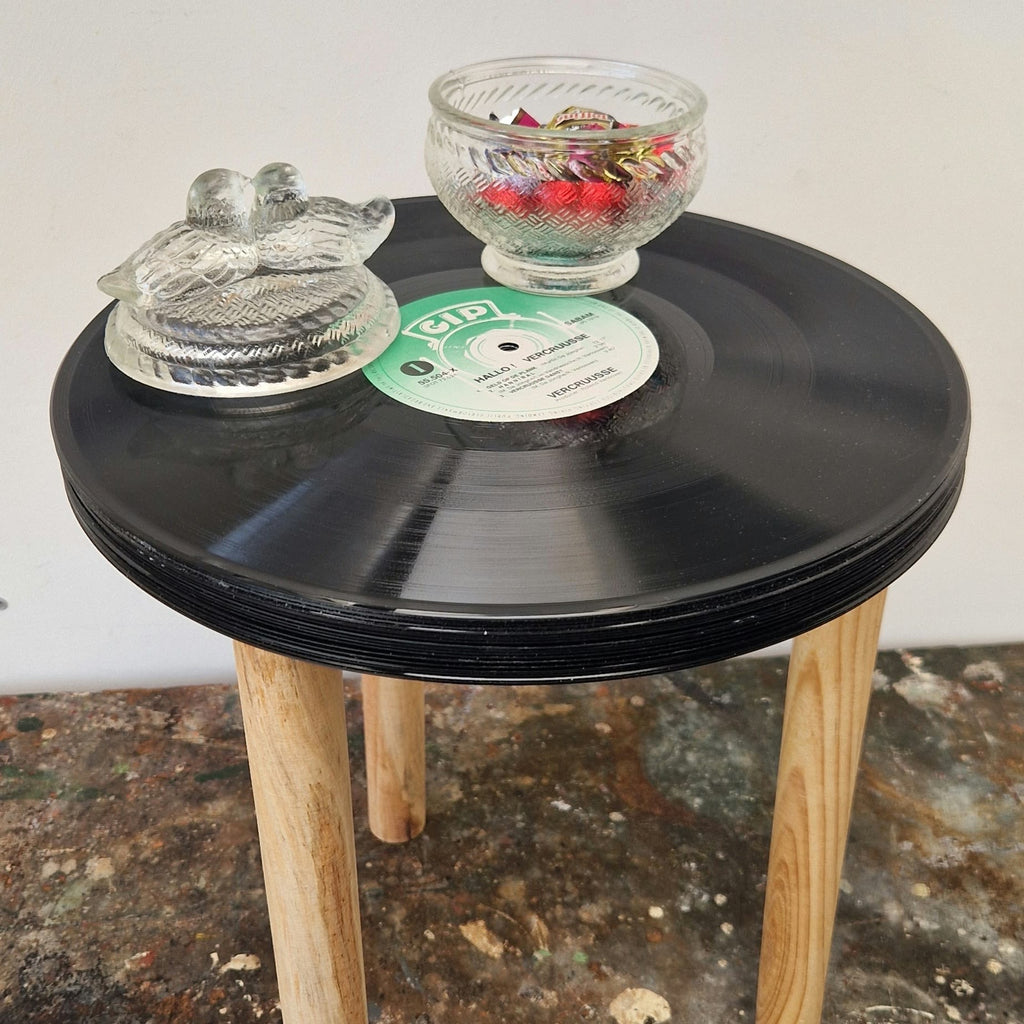 Handgemaakte LP Bijzettafel | Origineel label | Houten Poten