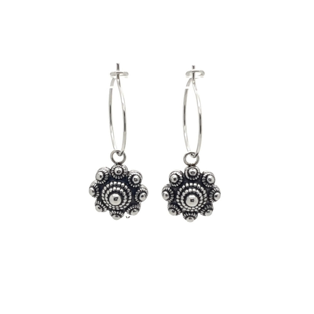 Zeeuwse knop sieraden oorbellen - Creolen | MYKK Jewelry