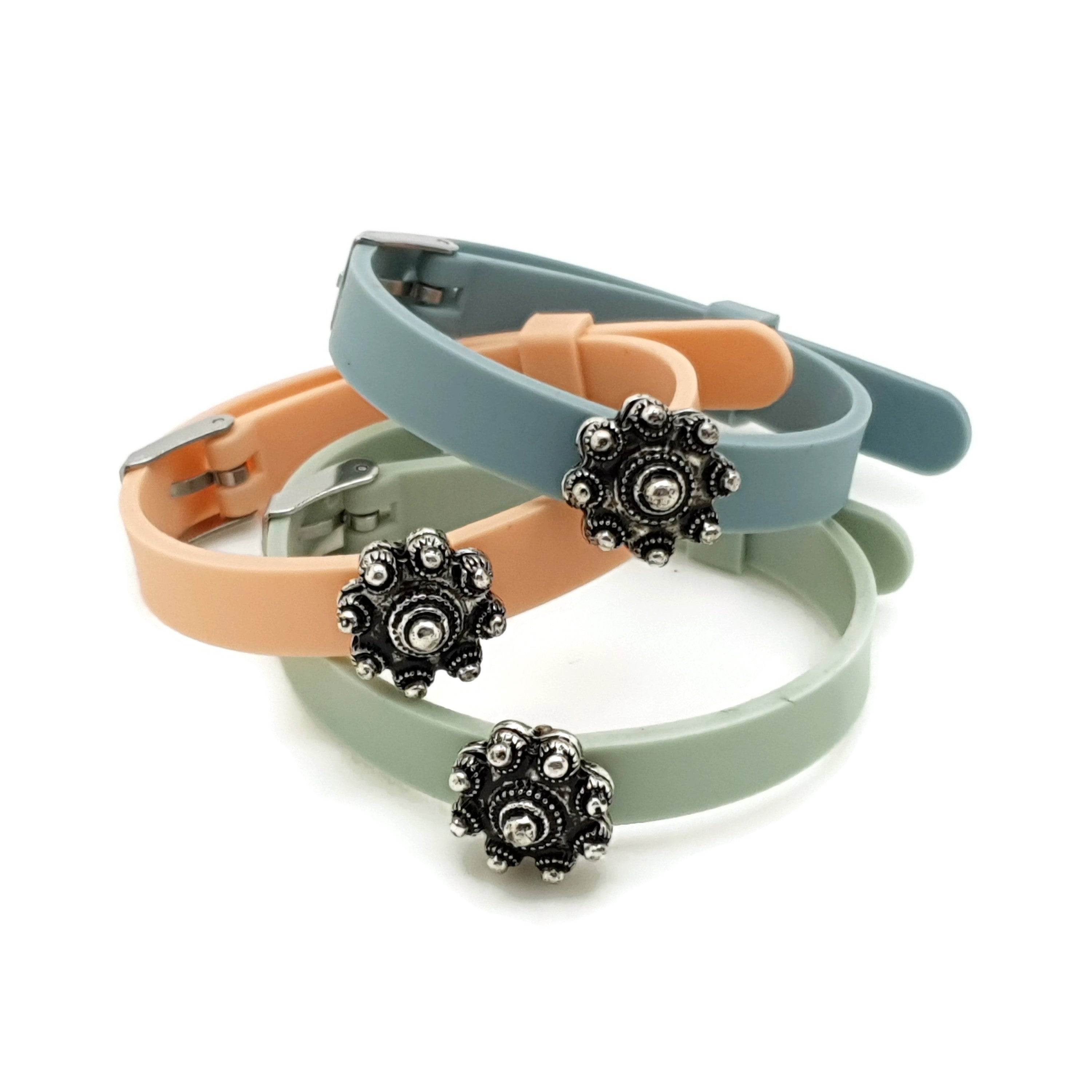 Zeeuwse knop armband - Kinderarmband pastel blauw | MYKK Jewelry